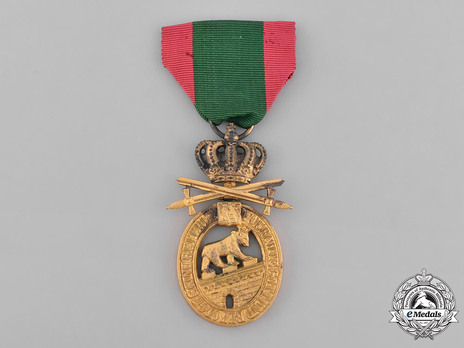 Order of Albert the Bear, I Class Knight with Swords (with crown, in silver gilt) Obverse