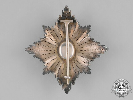 Order of the White Eagle, Type II, Civil Division, II Class Breast Star Obverse