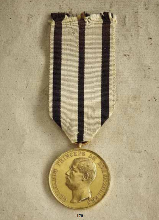 Bene+merenti+medal%2c+type+iv%2c+small+gold+medal%2c+obv+