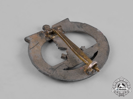 Submarine War Badge, by B. H. Mayer (in tombac) Reverse