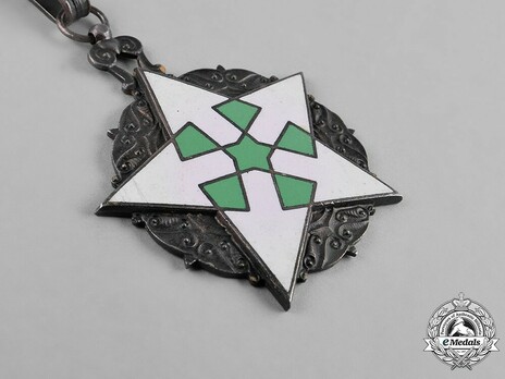 Order of Civil Merit (Wisam al-Satahaqaq al-Sun), II Class Officer Obverse