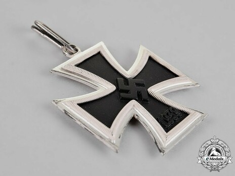 Knight's Cross of the Iron Cross, by Steinhauer & Lück (Type B, 800 4) Obverse