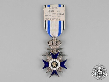 Order of Military Merit, Military Division, IV Class Cross (with crown) Reverse