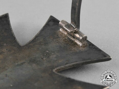 Iron Cross I Class, by O. Schickle (unmarked) Detail