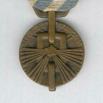 Bronze Medal (stamped "MAB") Obverse