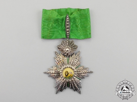 III Class Commander (with couchant lion) Obverse