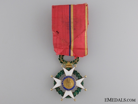 II Class Gold Cross (French Troops of St Louis) Reverse