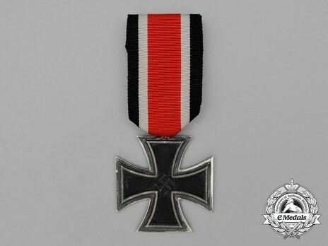 Iron Cross II Class, by Schenkl, #27 (Type 1 frame, "27") Obverse
