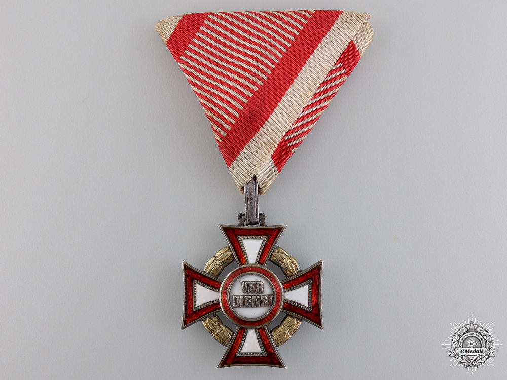 Iii+class+cross+%28with+war+decoration+by+a.e.+kochert%29+obverse