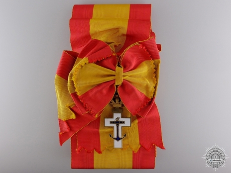 Grand Cross (white distinction) (silver, silver gilt) Obverse