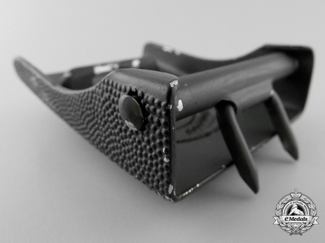 RAD NCO/EM's Belt Buckle (by J. Maurer) Reverse