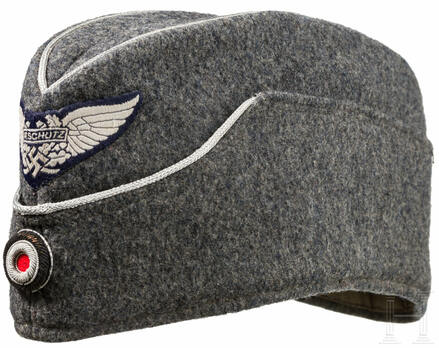 SHD/LSW Field Cap (Officer version) Profile
