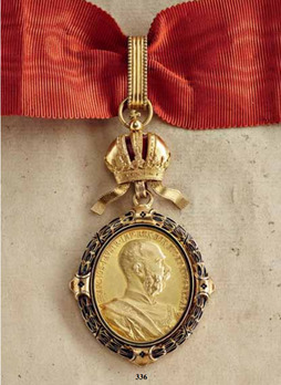 Art and Science Honour, Decoration