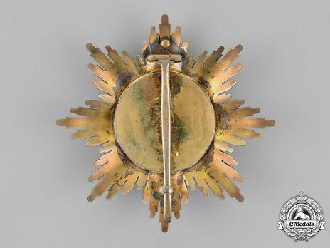 Order of the Crown of Johor, Knight Grand Commander Breast Star Reverse