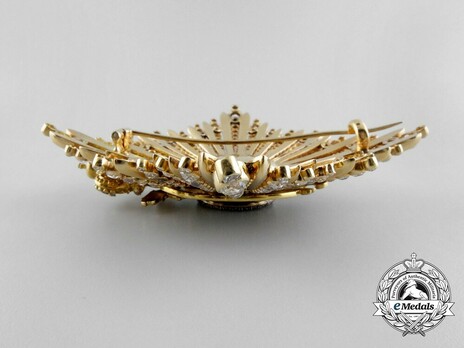Order of the White Eagle, Type I, Civil Division, I Class Breast Star, with Diamonds Reverse