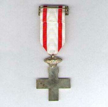Cross (white division) Reverse