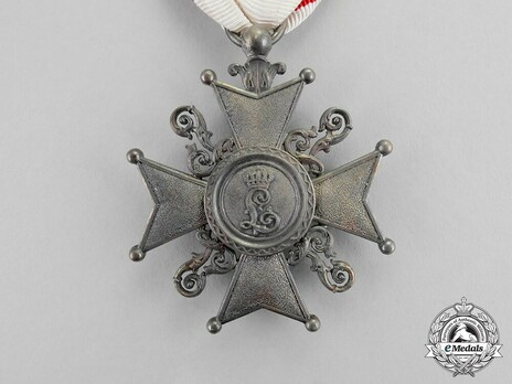 Leopold Order, Type III, III Class Cross Reverse