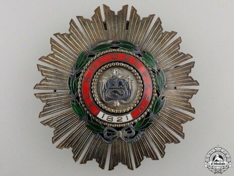 Grand Cross Breast Star (by Casa Nacional de la Modena) Obverse