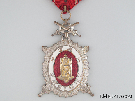 II Class Decoration (Military Division) Obverse