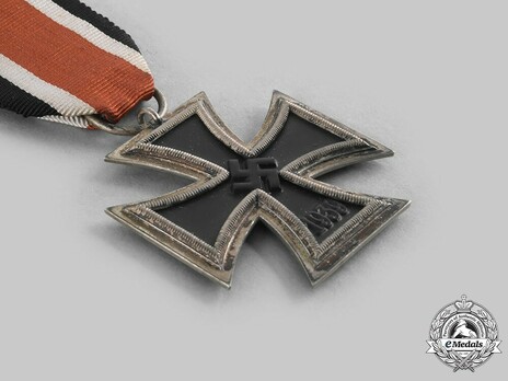 Iron Cross II Class, by E. Gauss, #125 Obverse