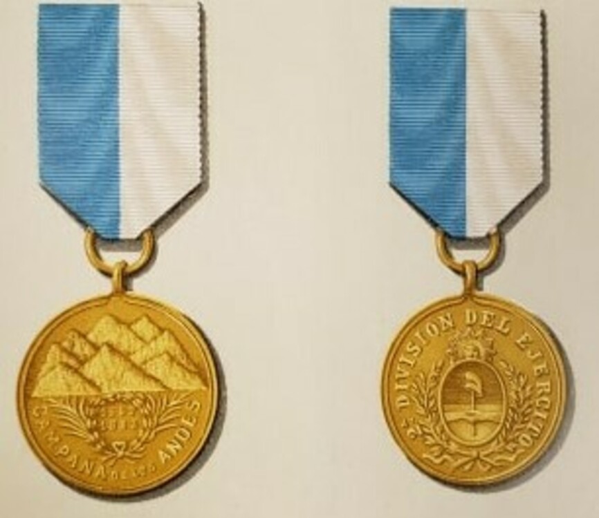 Divisi%c3%b3n+del+ej%c3%a9rcito+campa%c3%b1a+de+los+andes+oro