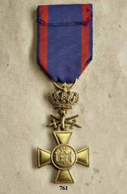 I+class+honour+cross%2c+bronze+gilt+with+crown+and+swords%2c+obv+
