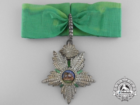 III Class Commander (with couchant lion) Obverse