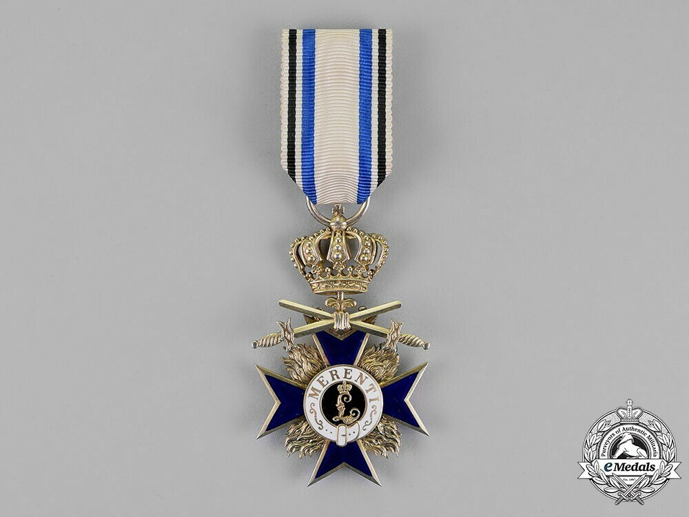 Order+of+military+merit%2c+military%2c+iii+class+with+crown+and+swords+in+silver+gilt%2c+1+