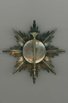 Order of the Crown, Military Division, Type II, I Class Breast Star (in gold) Reverse