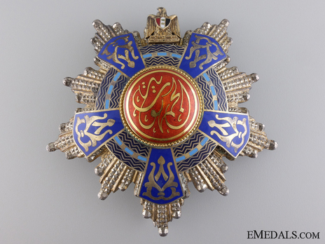 Grand Officer Breast Star  (with Eagle suspension, 1972-) Obverse