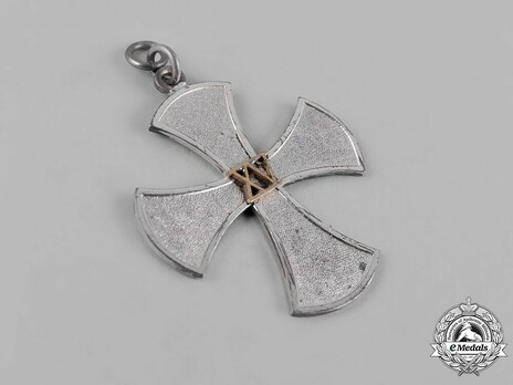 Service Cross for Nurses for 15 Service Years Obverse