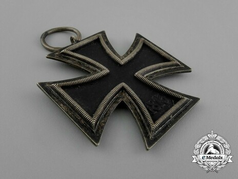 Iron Cross II Class, by F. Orth, #15, L/14 ("15") Reverse