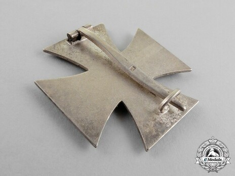Iron Cross I Class, by B. H. Mayer (26, Type A pin) Reverse