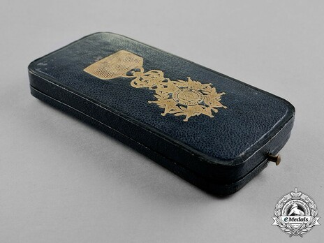Officer (Gold) Case of Issue Obverse