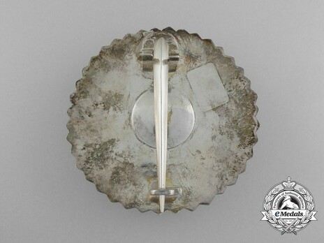 Order of the Gorkha Dakshina Bahu, I Class Breast Star Reverse