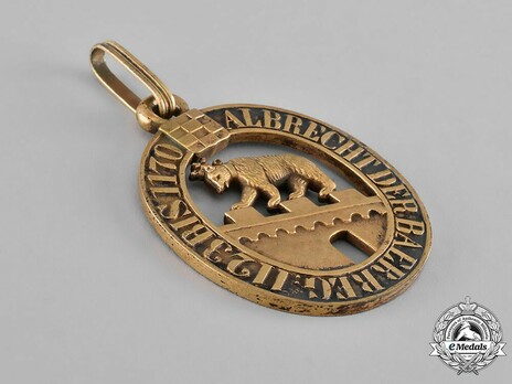 Order of Albert the Bear, Grand Cross (in bronze gilt) Reverse