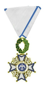 Knight (for civil merit, with oak wreath) Obverse