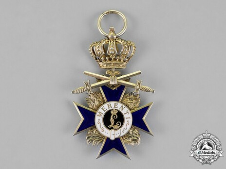 Order of Military Merit, Military Division, III Class Cross (with crown, in silver gilt) Obverse