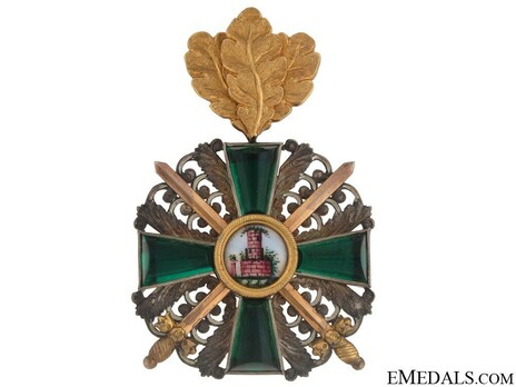 II Class Knight with Swords (with oak leaves, in silver gilt) Obverse