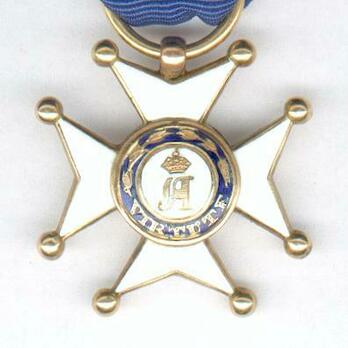 Merit Order of Adolph of Nassau, Civil Division, Knight's Cross Obverse