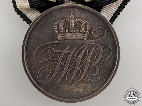Military Merit Medal, Type III, II Class (unstamped version, in silver) Obverse
